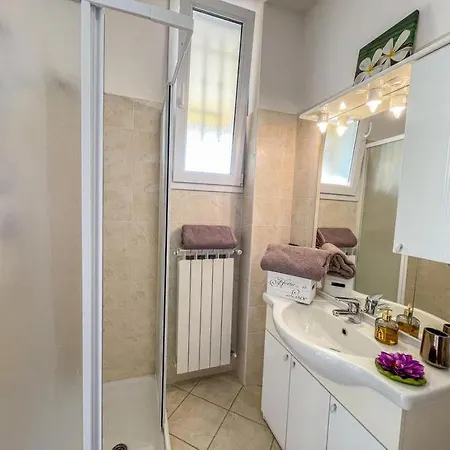 아파트 Bella Vista Mit Meerblick - 7 Pers - Mit Pool